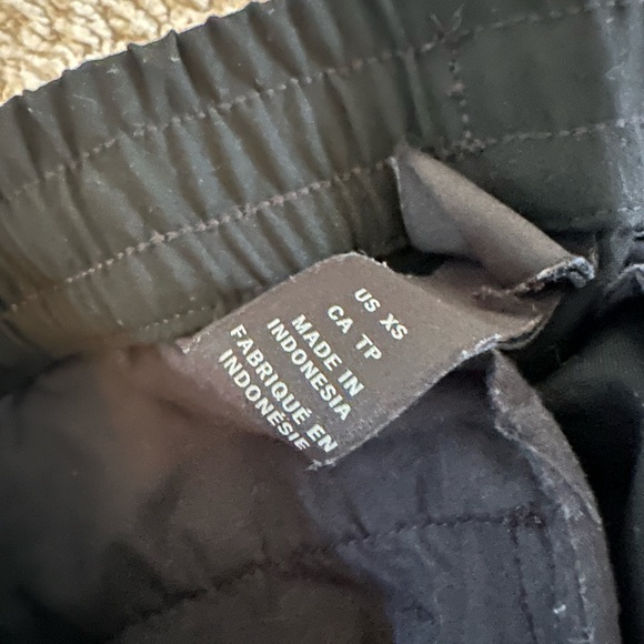 H&M pants - Picture 4 of 4